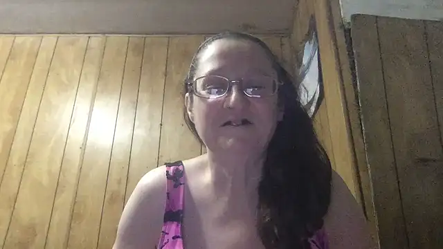 Snapshot of milfmichelle69 chatting on June 30, 2026, 10:49 am milfmichelle69 online show from June 30, 2026, 10:49 am