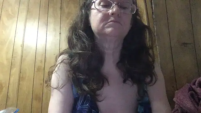 Snapshot of milfmichelle69 chatting on July 26, 2026, 12:23 pm milfmichelle69 online show from July 26, 2026, 12:23 pm