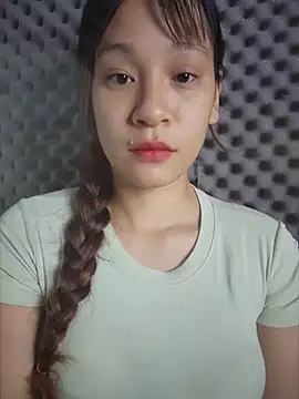 Snapshot of -Hicici- chatting on July 25, 2026, 12:09 am -Hicici- online show from July 25, 2026, 12:09 am