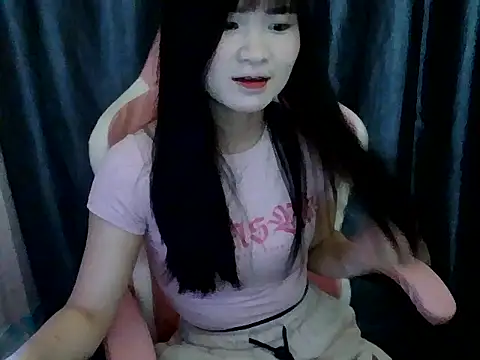Snapshot of Cum-withyou chatting on May 28, 2026, 1:14 am Cum-withyou online show from May 28, 2026, 1:14 am