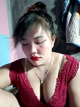 Snapshot of Irene-01 chatting on June 28, 2026, 3:18 pm Irene-01 online show from June 28, 2026, 3:18 pm
