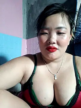 Snapshot of Irene-01 chatting on July 4, 2026, 3:07 pm Irene-01 online show from July 4, 2026, 3:07 pm