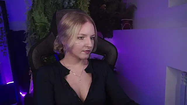 ViolaMore online show from July 28, 2026, 12:48 pm