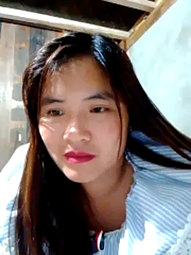 YAONIKUTE online show from May 10, 2026, 1:38 pm