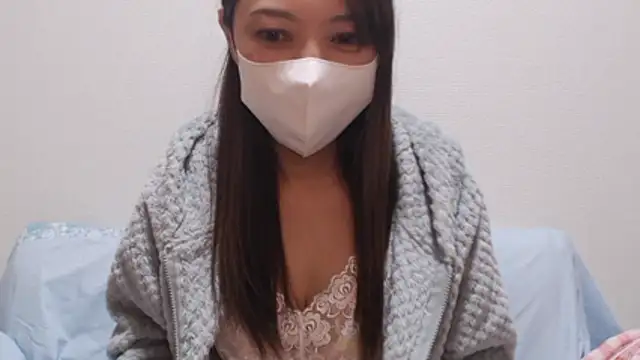 rin rin072 online show from April 16, 2026, 1:39 am