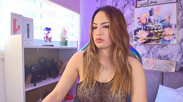 Katalina Alvarezz online show from April 21, 2026, 5:17 pm