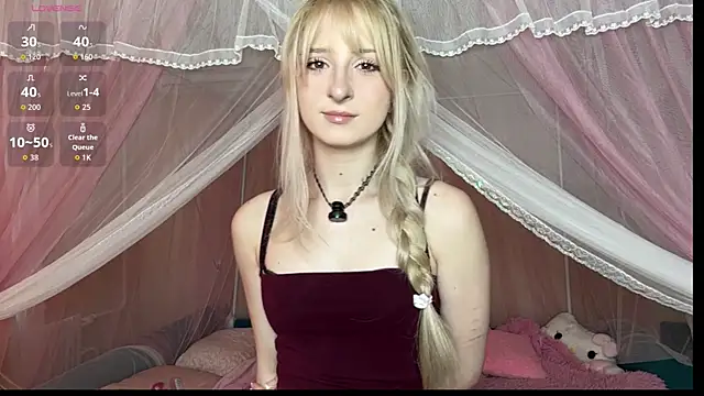 OnlyEva1 online show from July 25, 2026, 11:19 am