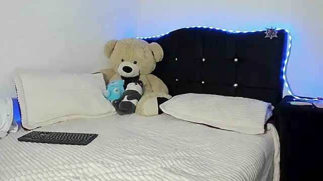 Soycriss31 online show from April 12, 2026, 5:51 pm