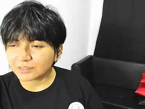 Lissy nyx online show from March 19, 2026, 2:26 am