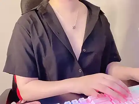 hunhun122 online show from July 25, 2026, 7:22 pm