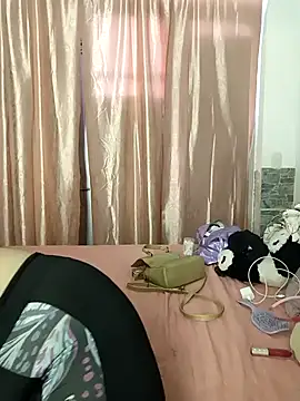 Snapshot of cachondafeliz chatting on March 12, 2026, 8:04 pm cachondafeliz online show from March 12, 2026, 8:04 pm