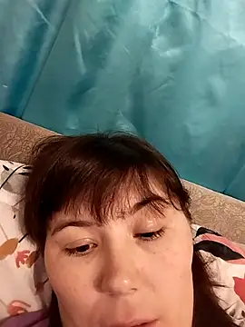 Stlla3704 online show from April 17, 2026, 7:06 pm