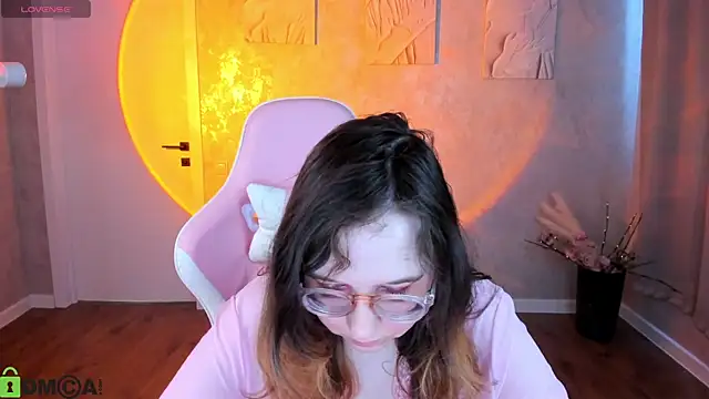 Aleks-caster online show from May 1, 2026, 9:14 am