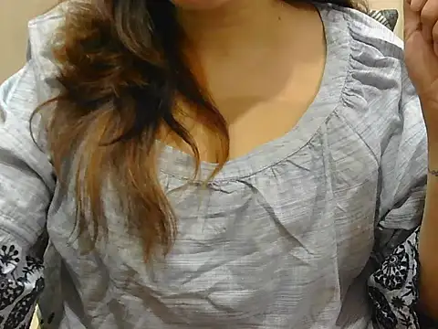 spicy Zara online show from April 9, 2026, 4:12 pm