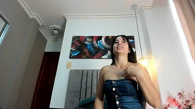 SabrinaWarren  online show from May 31, 2026, 2:24 pm