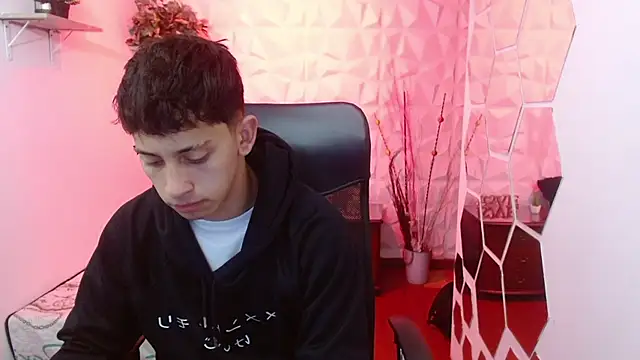 Kei 23 online show from March 26, 2026, 11:27 am