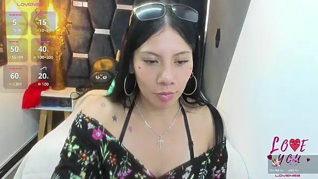 Abril Fox   online show from March 25, 2026, 9:21 pm