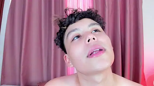 chico medusa online show from March 19, 2026, 7:51 pm