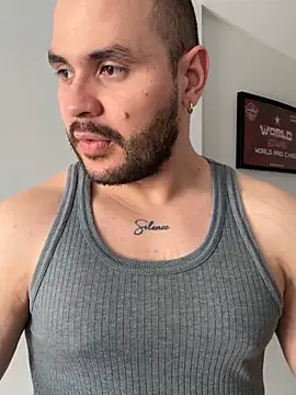 Axel Dominus online show from March 31, 2026, 7:14 pm