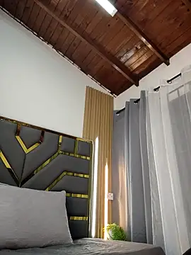 Oliver bigblack cock online show from April 10, 2026, 6:01 pm