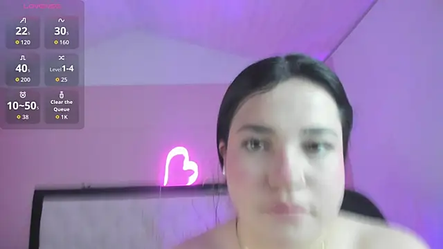 Snapshot of Julieth_Caandy chatting on June 10, 2026, 11:42 am Julieth Caandy online show from June 10, 2026, 11:42 am
