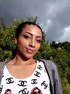 Snapshot of KattyBerryX chatting on July 31, 2026, 9:58 pm KattyBerryX online show from July 31, 2026, 9:58 pm