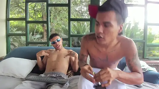 StivennCardona online show from March 21, 2026, 2:09 pm