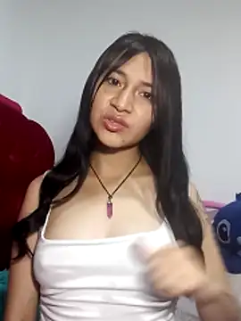 KarolaMendez online show from May 29, 2026, 9:13 pm