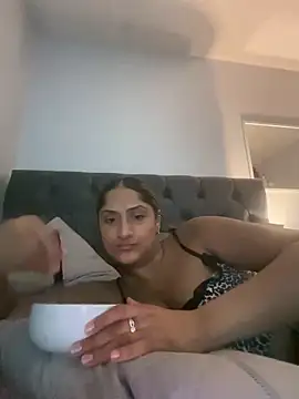 SexyRiri  online show from March 19, 2026, 2:48 am