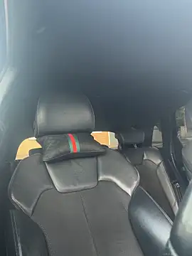 SexyRiri  online show from April 2, 2026, 3:53 pm