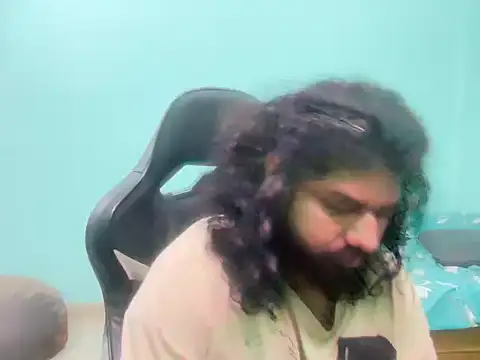 Snapshot of abhinaxx chatting on March 29, 2026, 10:43 pm abhinaxx online show from March 29, 2026, 10:43 pm