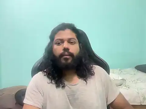 Snapshot of abhinaxx chatting on April 3, 2026, 2:04 pm abhinaxx online show from April 3, 2026, 2:04 pm