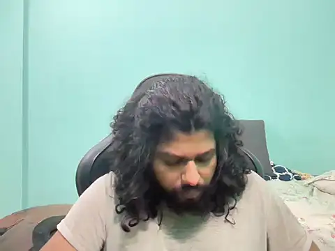 Snapshot of abhinaxx chatting on April 4, 2026, 5:43 pm abhinaxx online show from April 4, 2026, 5:43 pm