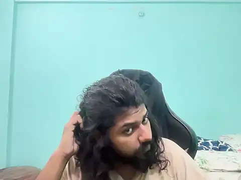 Snapshot of abhinaxx chatting on April 5, 2026, 9:39 am abhinaxx online show from April 5, 2026, 9:39 am