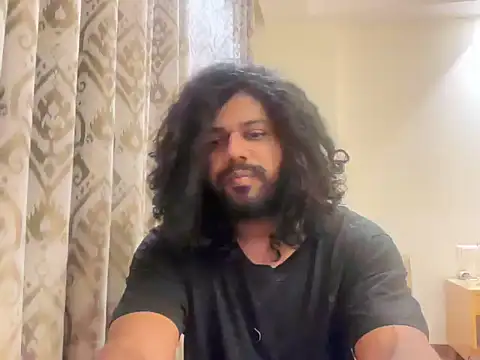 Snapshot of abhinaxx chatting on April 9, 2026, 8:25 pm abhinaxx online show from April 9, 2026, 8:25 pm