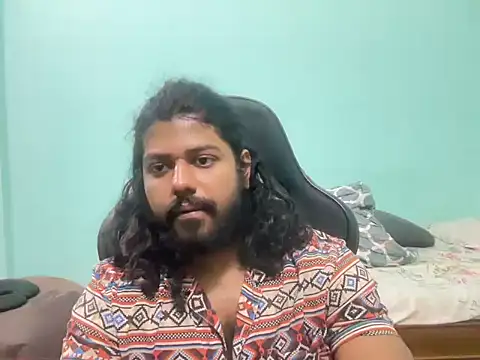 Snapshot of abhinaxx chatting on April 23, 2026, 12:04 pm abhinaxx online show from April 23, 2026, 12:04 pm