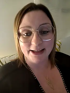 duotroublant online show from March 31, 2026, 9:15 pm