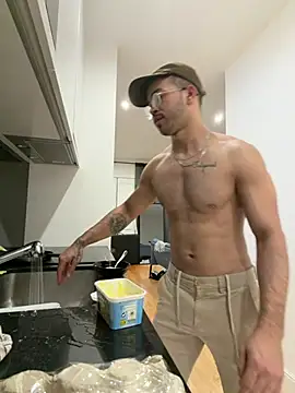 Snapshot of Putinhobrpt chatting on March 13, 2026, 9:10 pm Putinhobrpt online show from March 13, 2026, 9:10 pm