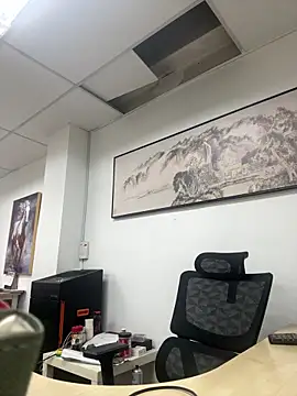 Cunzhangshibage02 online show from April 8, 2026, 3:50 am