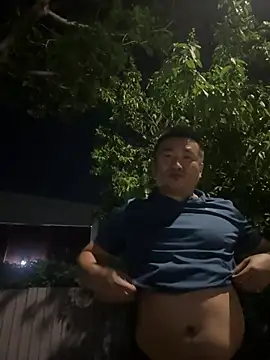 Cunzhangshibage02 online show from April 15, 2026, 12:23 pm