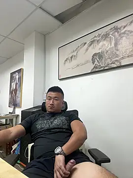 Cunzhangshibage02 online show from April 16, 2026, 12:17 pm