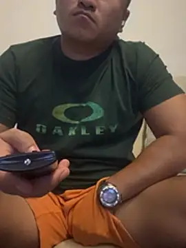 Cunzhangshibage02 online show from April 22, 2026, 12:50 pm