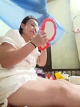 Lyly22x online show from April 15, 2026, 12:34 pm