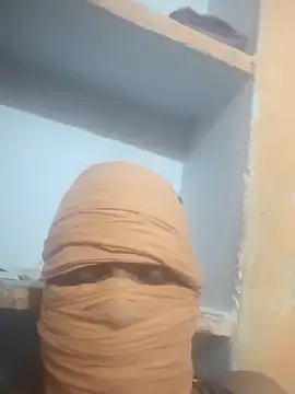 Snapshot of bodymassage455 chatting on March 16, 2026, 5:06 pm bodymassage455 online show from March 16, 2026, 5:06 pm