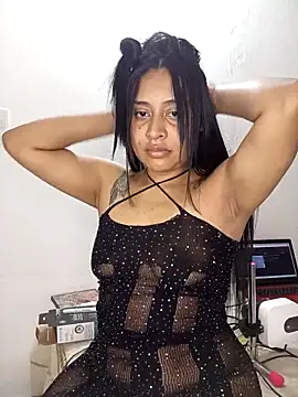 Charlotte-Jasper98 online show from April 14, 2026, 11:16 am