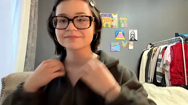 XxDarkAngelxXX online show from April 21, 2026, 4:01 pm