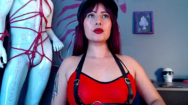Regina Iris online show from May 15, 2026, 12:17 am