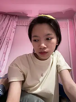 Snapshot of Drieevisexxx chatting on April 28, 2026, 2:00 pm Drieevisexxx online show from April 28, 2026, 2:00 pm
