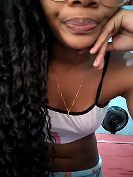 marialuiza2027 online show from July 21, 2026, 12:29 pm