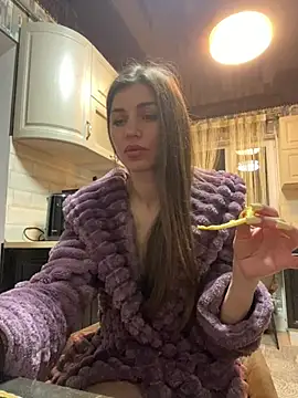 Snapshot of GlamXX chatting on March 17, 2026, 9:40 pm GlamXX online show from March 17, 2026, 9:40 pm